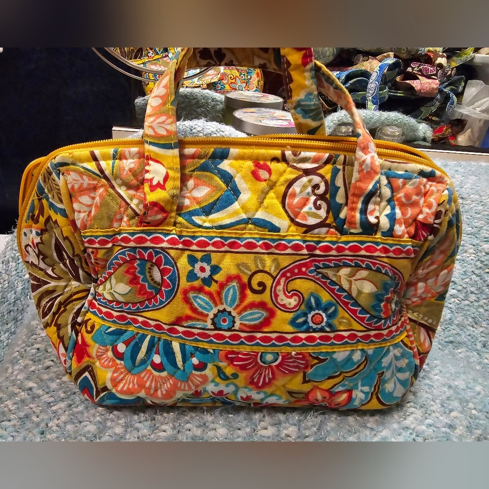 Vera Bradley Provincial pattern lunch bag